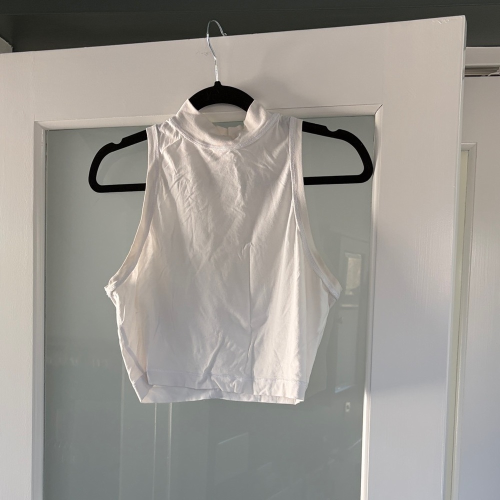 lululemon athletica White Crop Top
